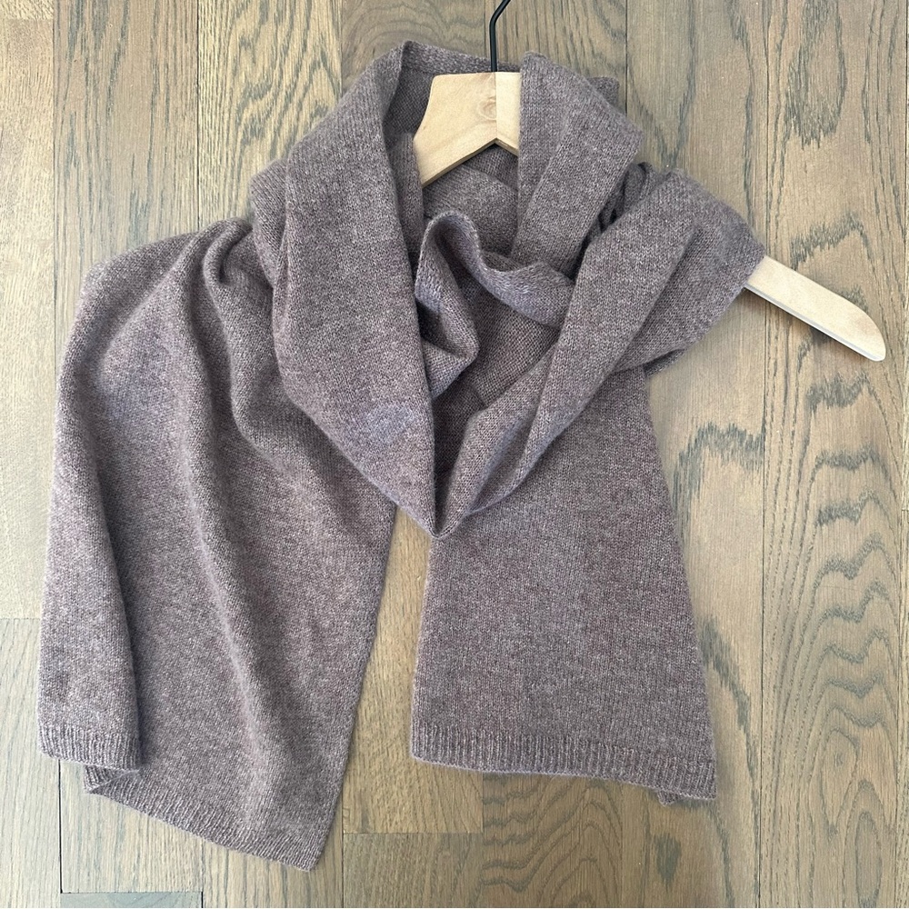 Hannah Rose 100% Cashmere Oblong Knit Scarf in Heather Purple 68" long
